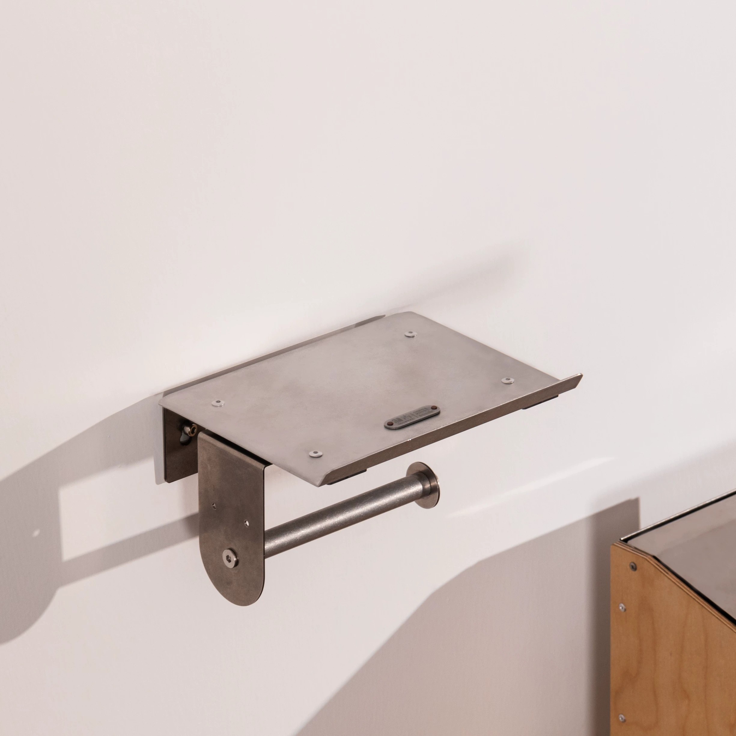 Penyangga Tisu Dinding Minimal - Home Bathroom Paper Towel Holder ulasan dan harga
